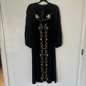 ZARA Flower Embroidery Long Dress Bohemian.  Size Large.
